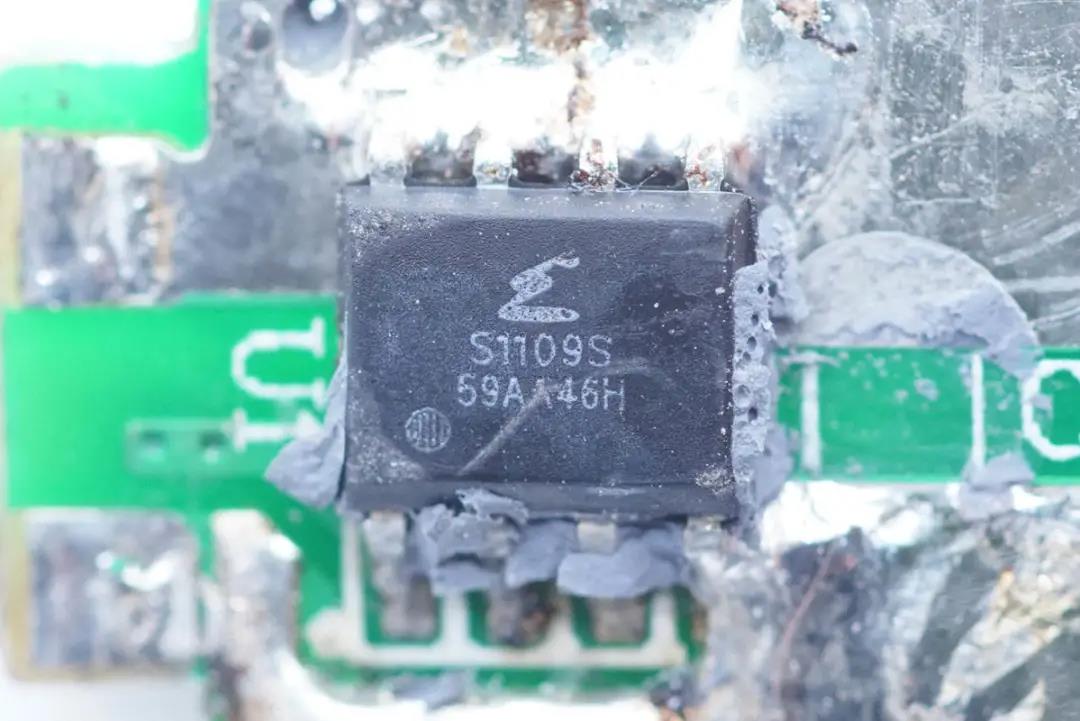 1631687379340185.jpg 34.jpg