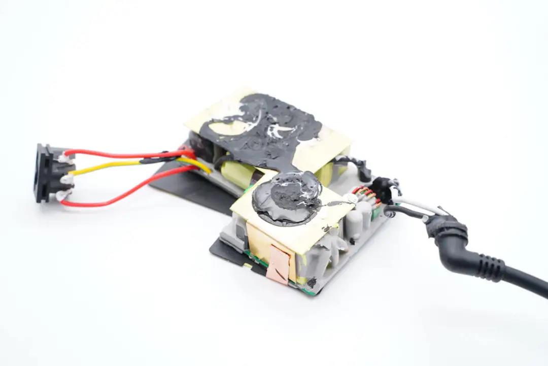 1638337572778792.jpg 16.jpg