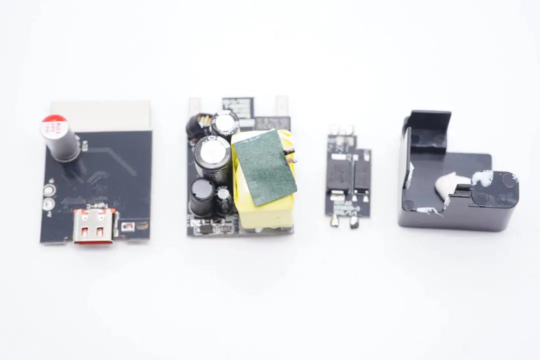 1638493954169791.jpg 32.jpg