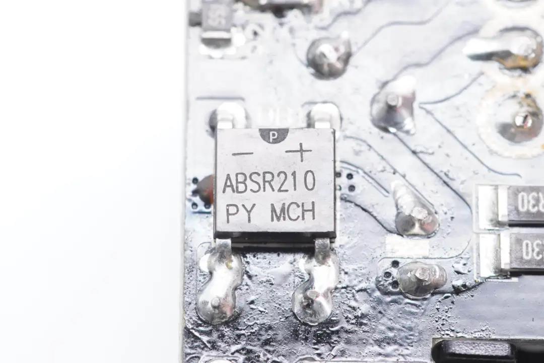 1638493982220184.jpg 33.jpg