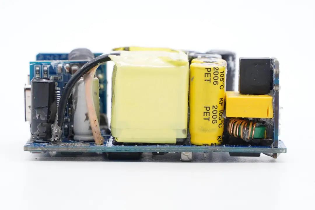 1641279918335020.jpg 35.jpg