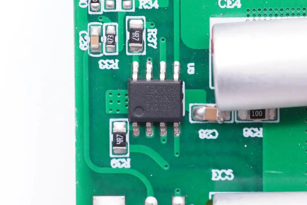 1651555851503682.jpg 35.jpg