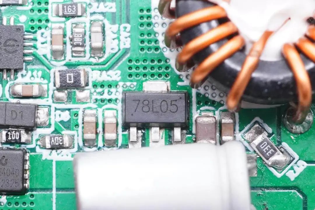 1651556082843384.jpg 44.jpg