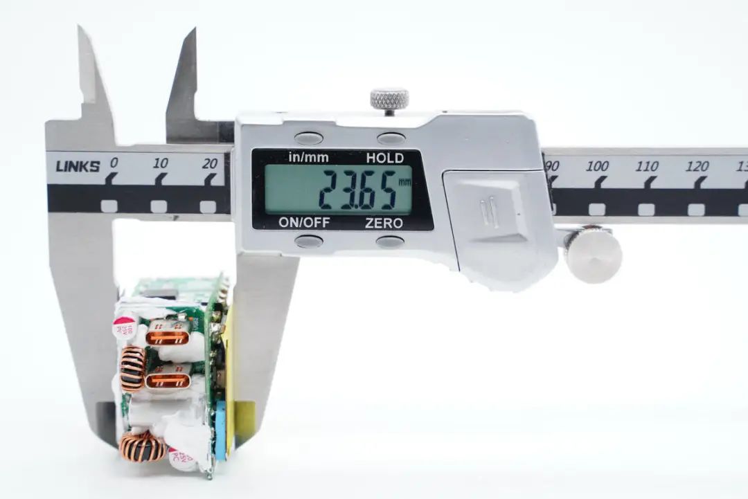 1653098629176709.jpg 22.jpg