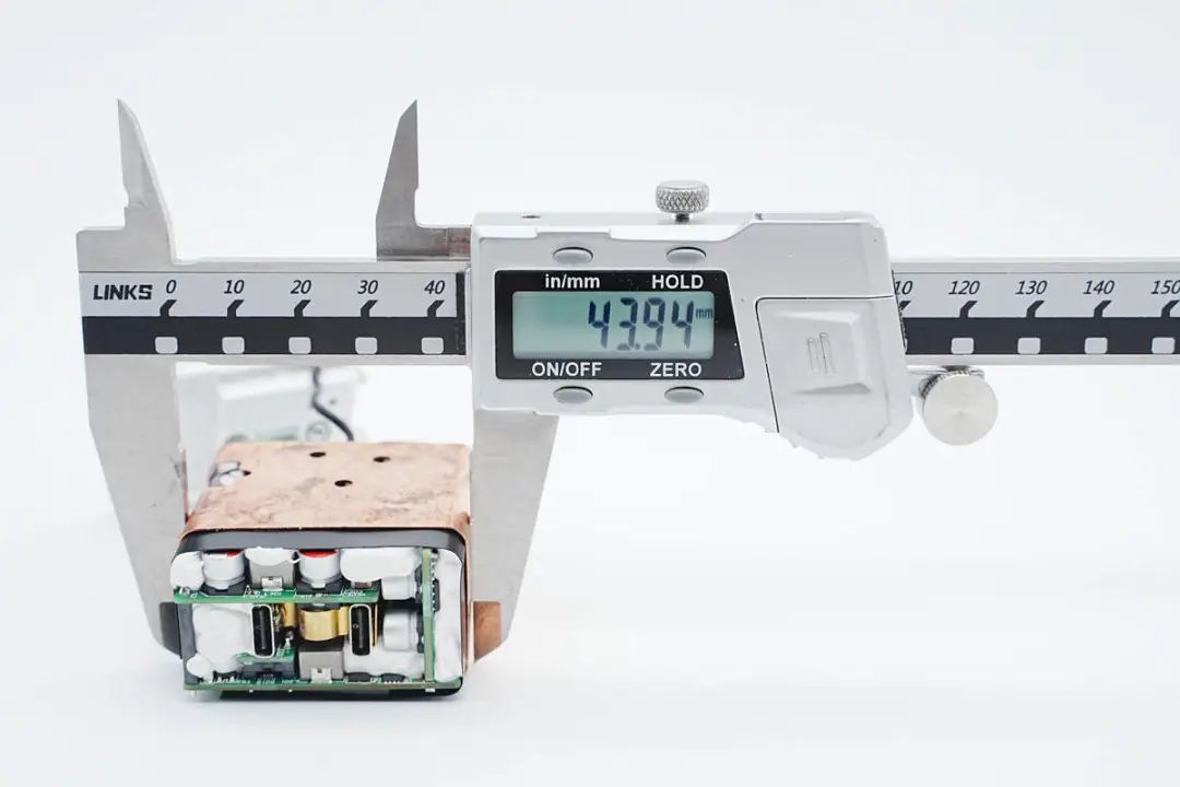 1665816935337884.jpg 25.jpg